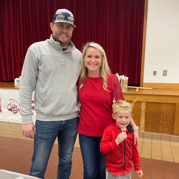 Meet your Posher, Laura - Picture 4 of 8